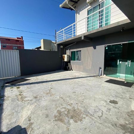 Aluguel Por Temporada 140M Da Praia Em Navegantes-Sc エクステリア 写真